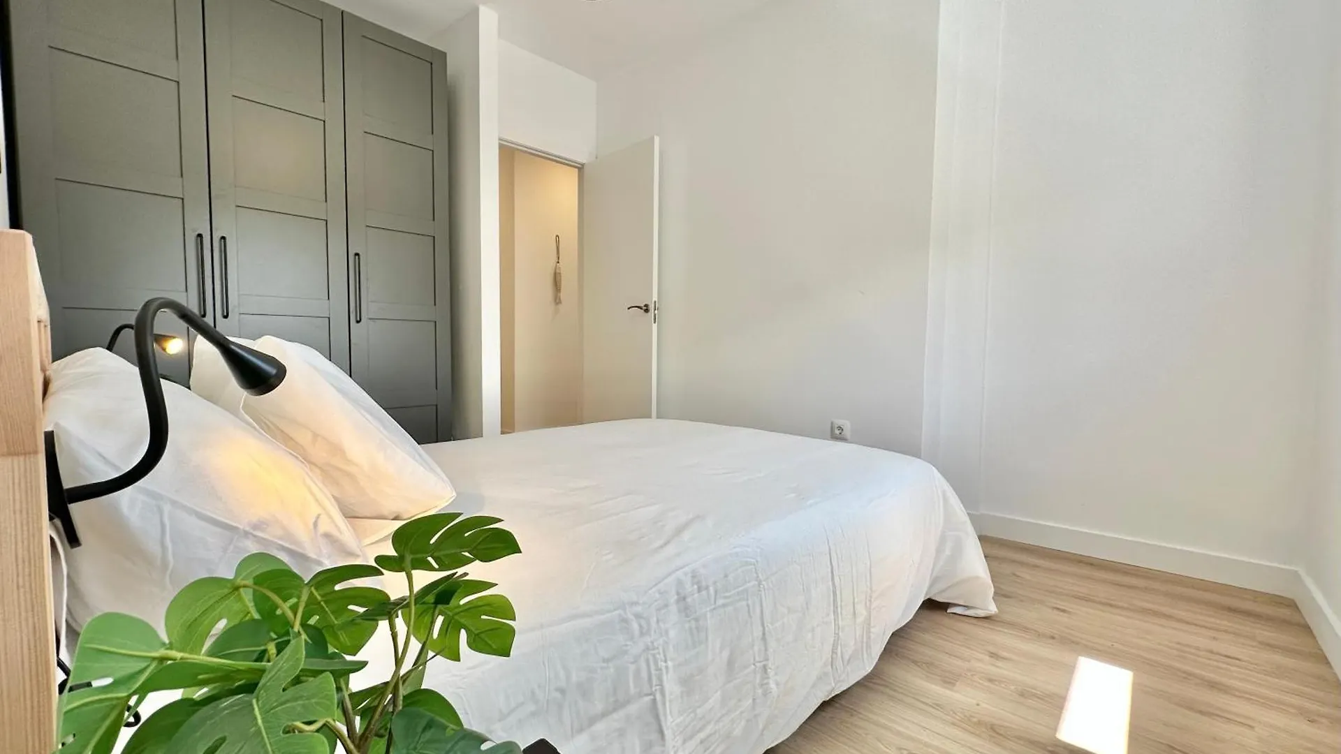 Seashell Serene Escape Los Abrigos Apartamento